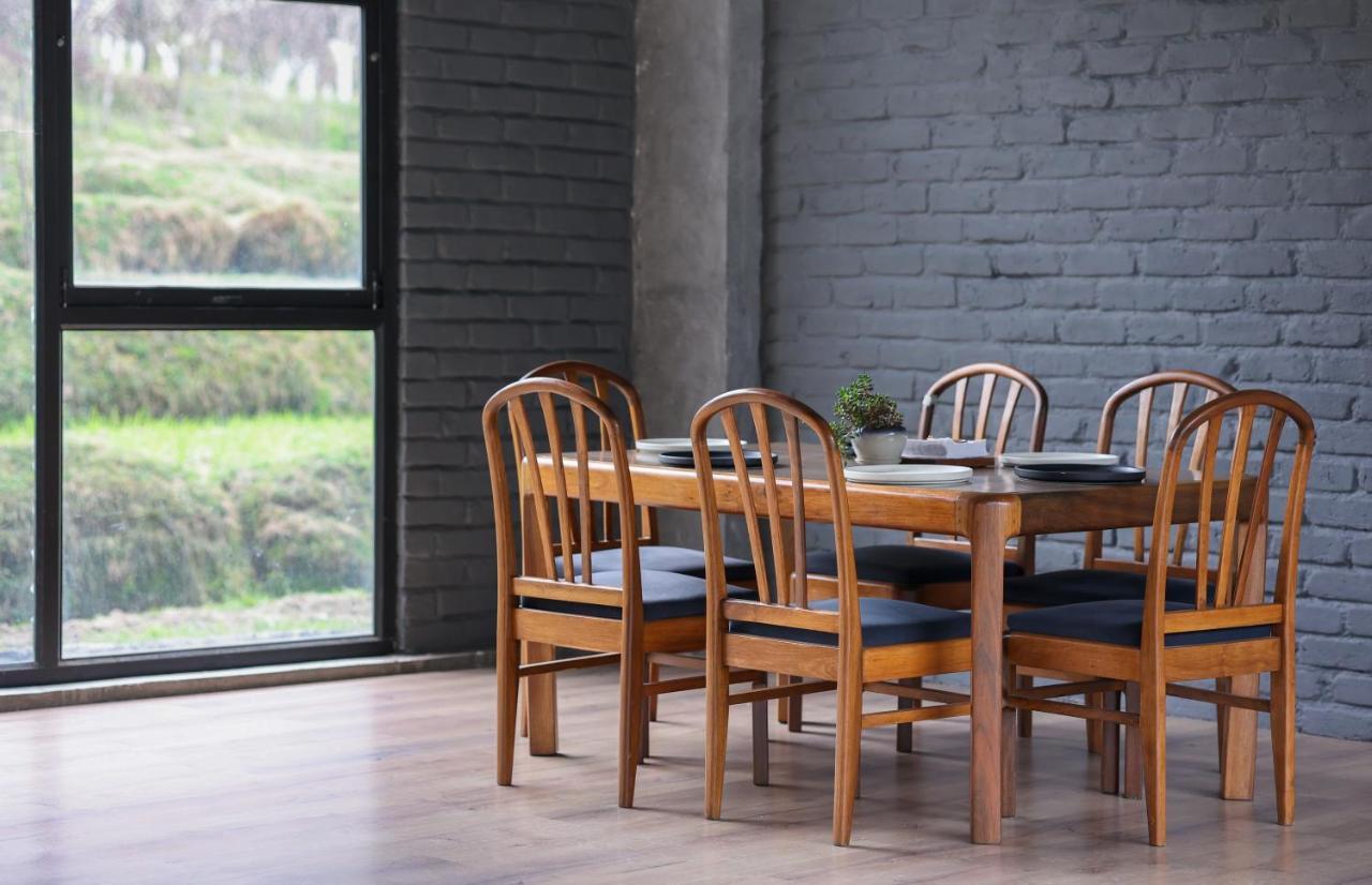 Warehouse X Poshtel Hotell Manāli Eksteriør bilde